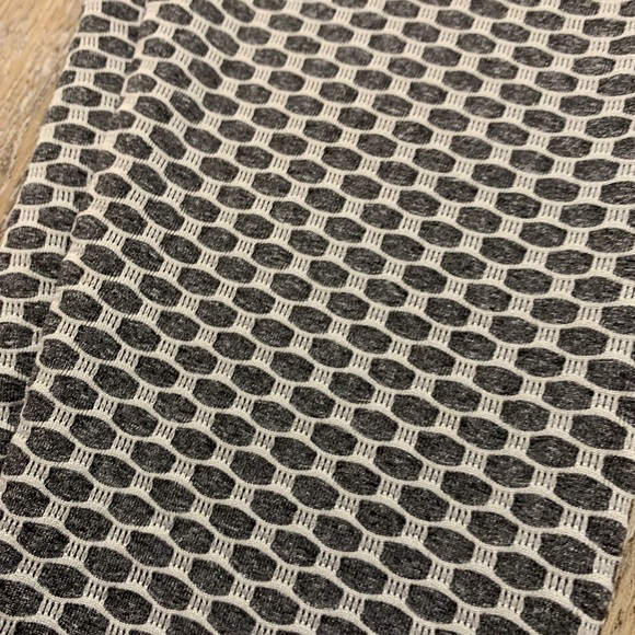 Women Workout High Waist Scrunched Butt Leggings - Picture 10 of 11